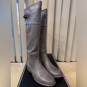 MIA Marleen Boot in Taupe Wm 7.5